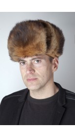 Poliarinio šeško kailio rusiško modelio kepurė